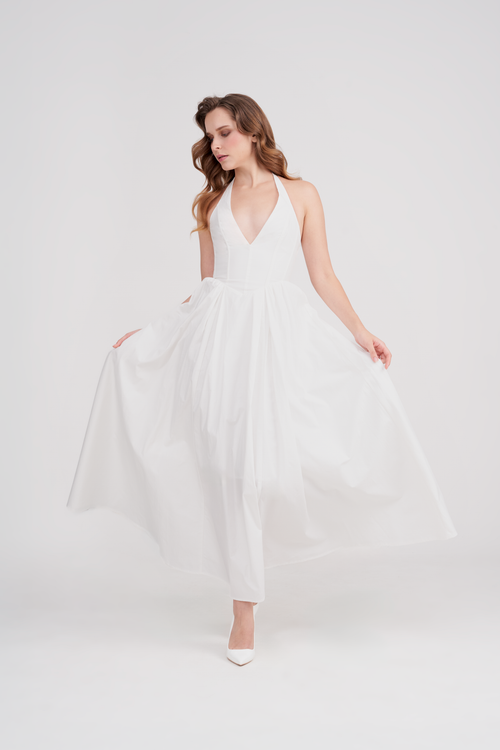 Load image 1 in gallery view. AURELIA