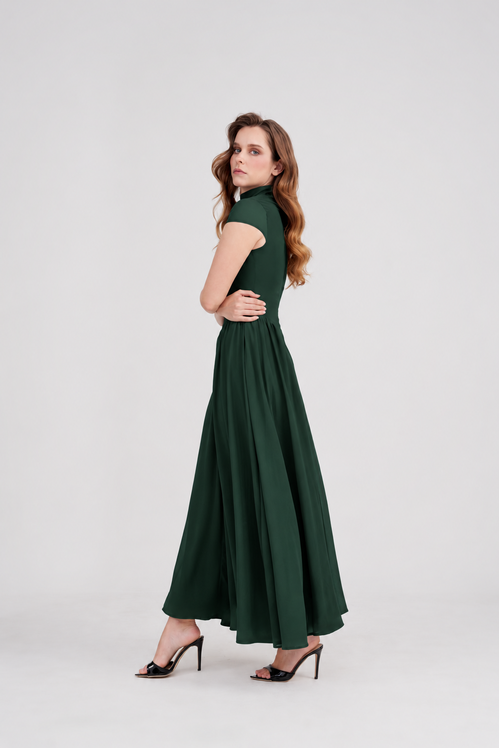 AVA - Pine Green