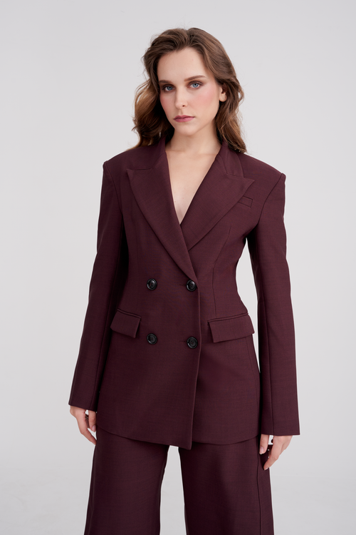 Load image 1 in gallery view. KAIA