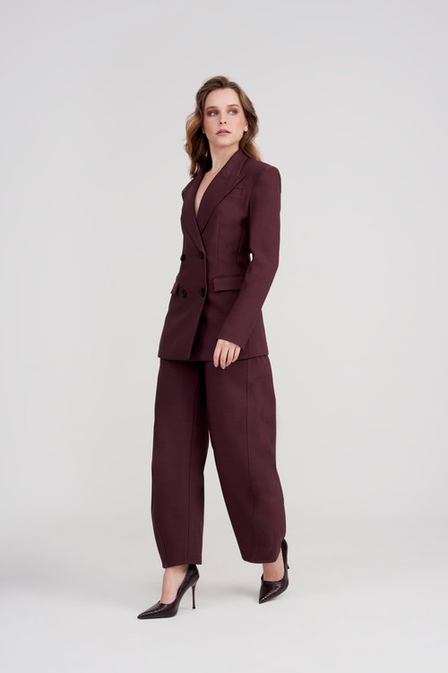 Load image 1 in gallery view. KAIA